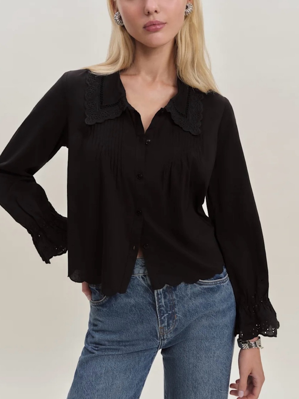 Medium Black Eyelet Collar Button-Front Blouse